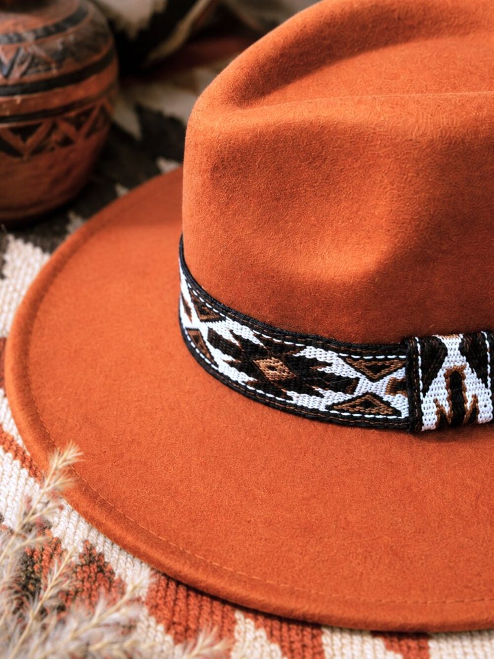 Rust Southwestern Western Felt Fedora Hat Aztec Pattern Band Boho Autumn OSFM - Picture 4 of 6